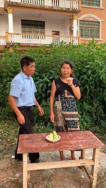 大叔只吃瓜,揭秘瓜农的甜蜜生活